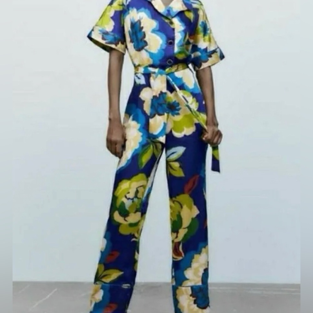 Zara blue green Floral Satin Short Sleeve button front Jumpsuit Size XL new - Picture 3 of 6